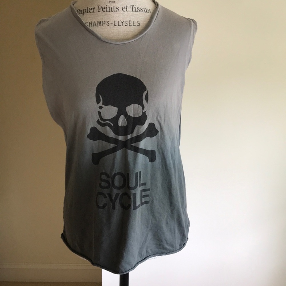 Soul cycle sleeveless t shirt